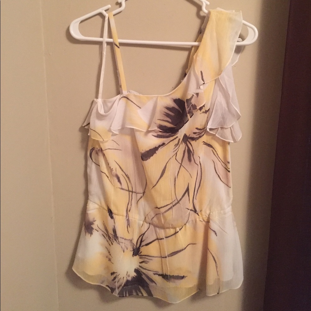 One sleeve floral blouse